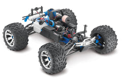 REVO 3.3 4WD NITRO MONSTER TRUCK