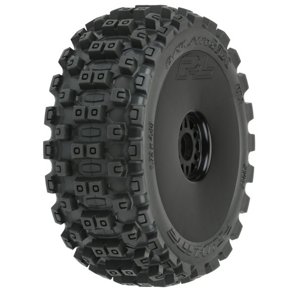 Badlands MX M2 Mounted Black Wheels, F/R (2): 1/8 Buggy